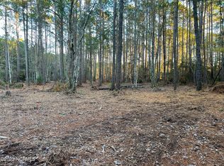 530 Firetower Rd, Beaufort, NC 28516