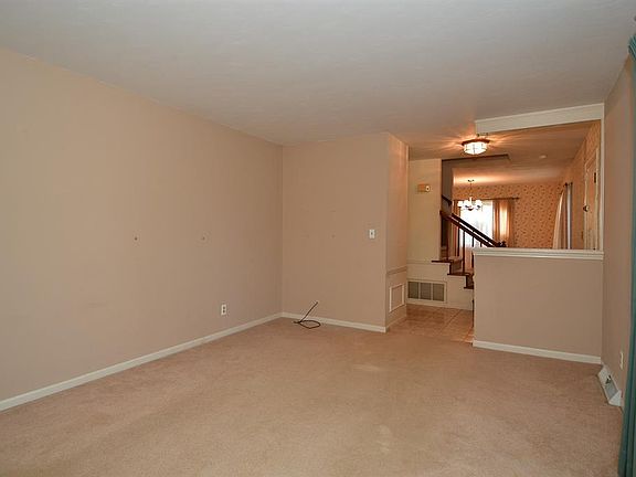 5th image of 6175 E County Road 600 S
