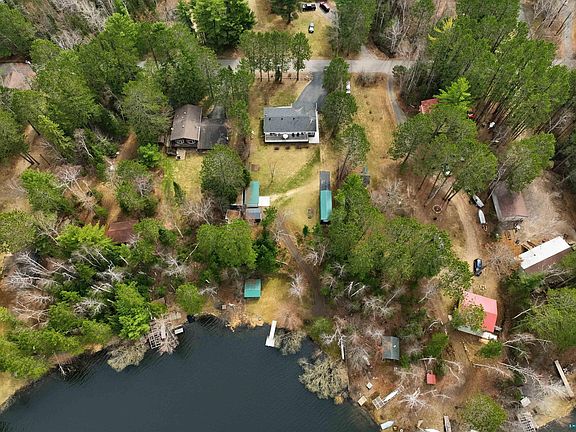 3rd image of 3975 Long Lake Shores Rd