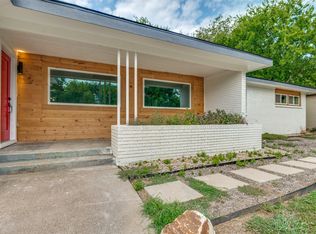 6809 Park Place Dr, Richland Hills, TX 76118
