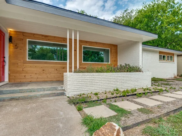 6809 Park Place Dr, Richland Hills, TX 76118