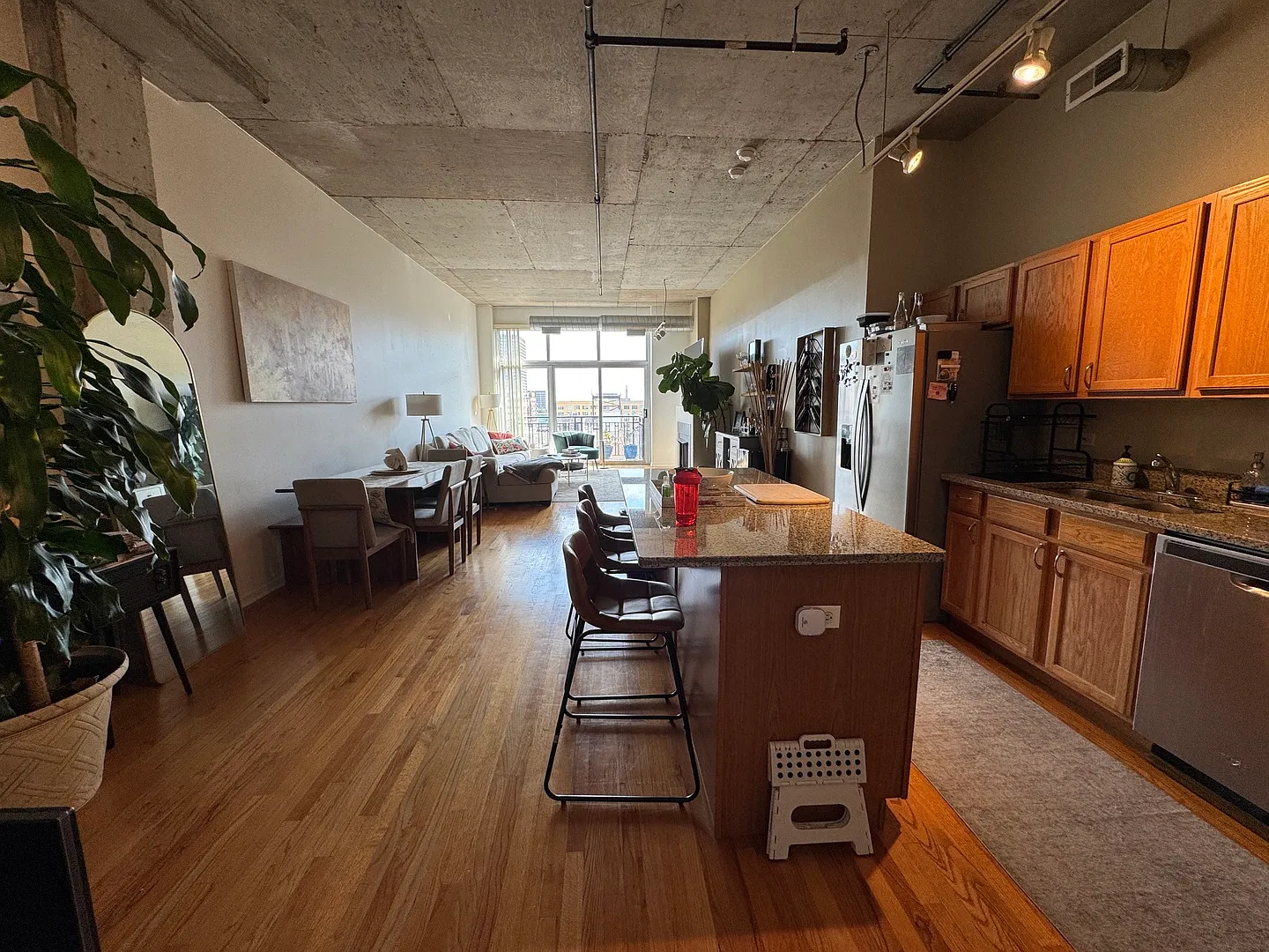 2 bed, 1303 sqft, $3,750 — Photo 3