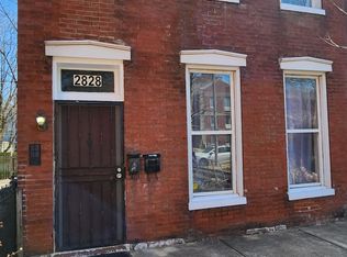 2828 Salena St #1F, Saint Louis, MO 63118