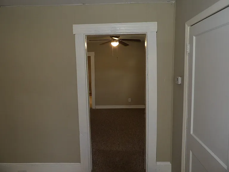 400 Noel Ave — Photo 10