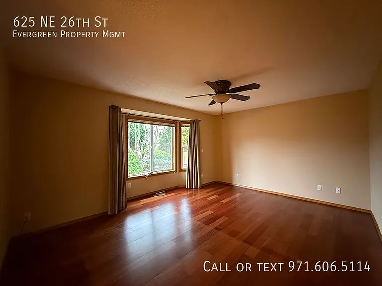 625 NE 26th St — Photo 26