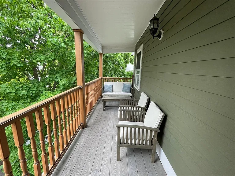 143 Williams St #3 — Photo 9