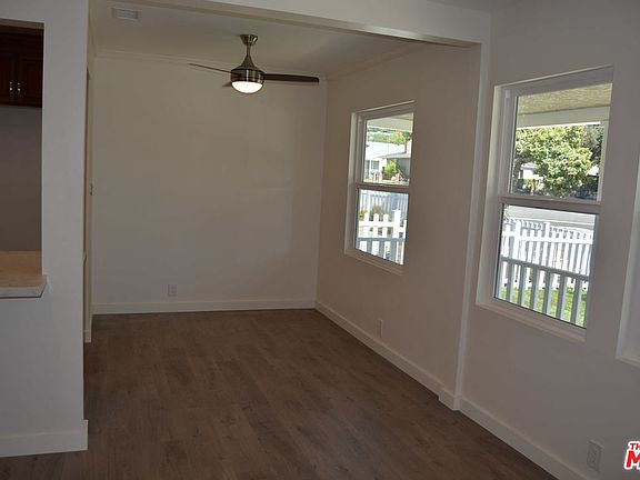 5th image of 10815 Whitburn St
