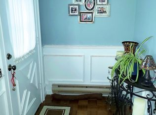 435 Arlington Dr UNIT A, Ridge, NY 11961