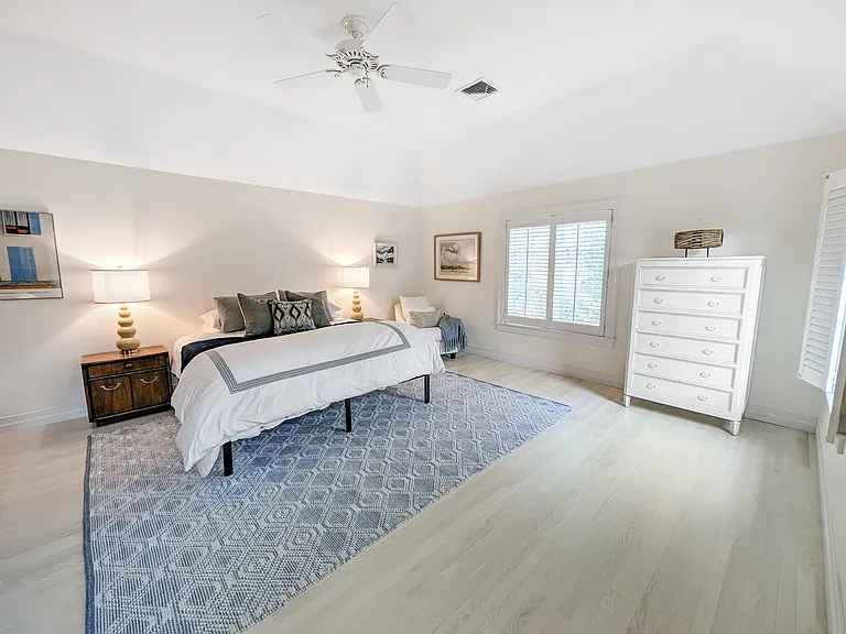 7 Briarsweet Ln — Photo 18