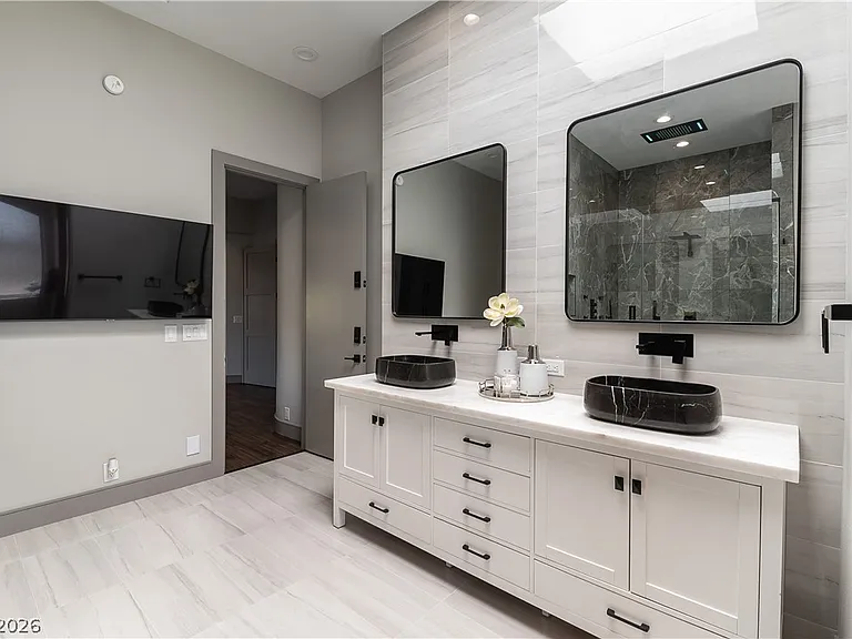 7880 Dana Point Ct — Photo 29