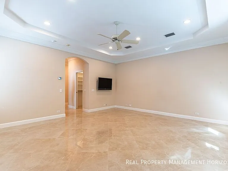 6914 Stanhope Pl — Photo 12
