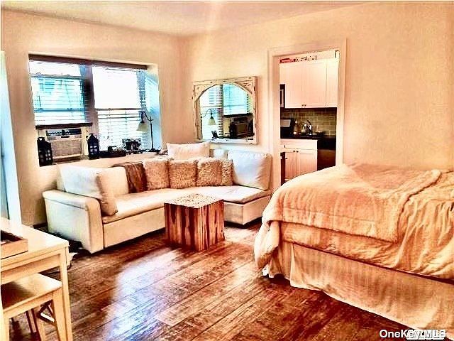 1st image of 251 W Broadway #108