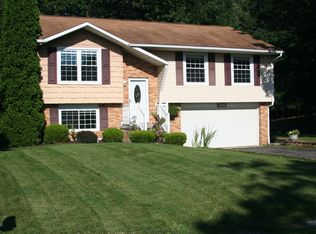 165 Redwood Dr, Salix, PA 15952
