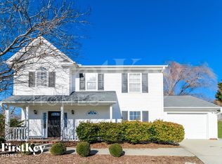 2487 Somerset Place Dr, Winston Salem, NC 27103