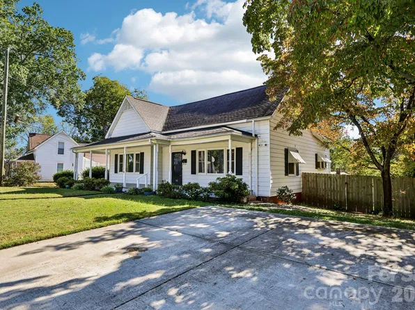 68 Meadow Ave NE, Concord, NC 28025