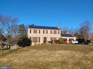 5 Stonegate Dr, Silver Spring, MD 20905