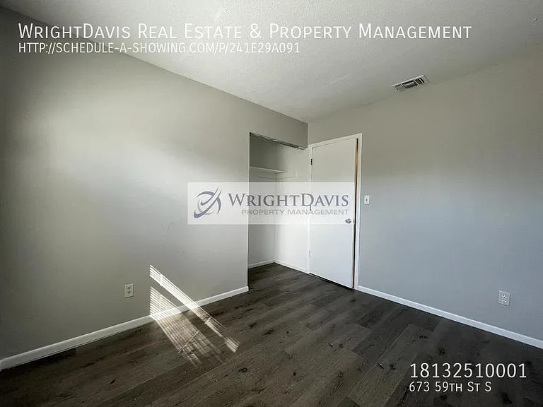 673 59th St S — Photo 13