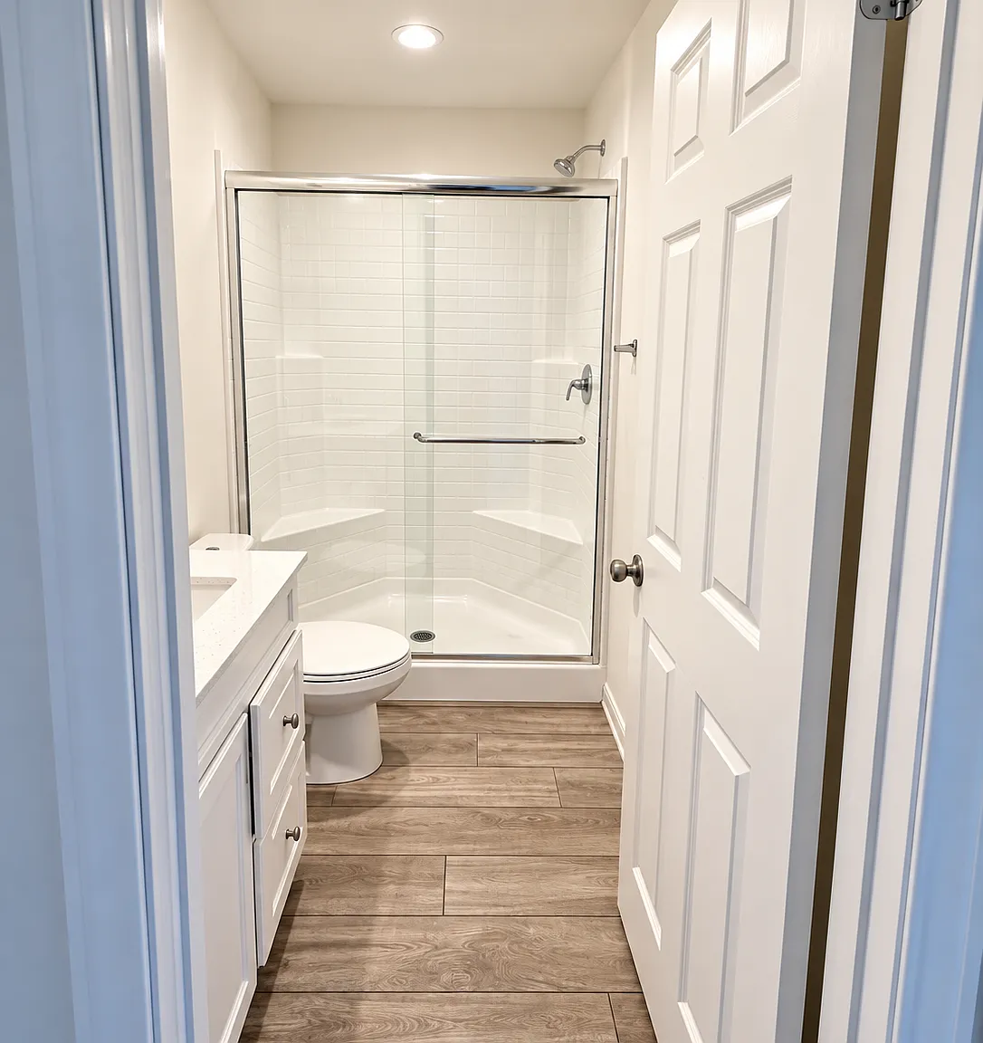 5 bed, 2537 sqft, $850 — Photo 2