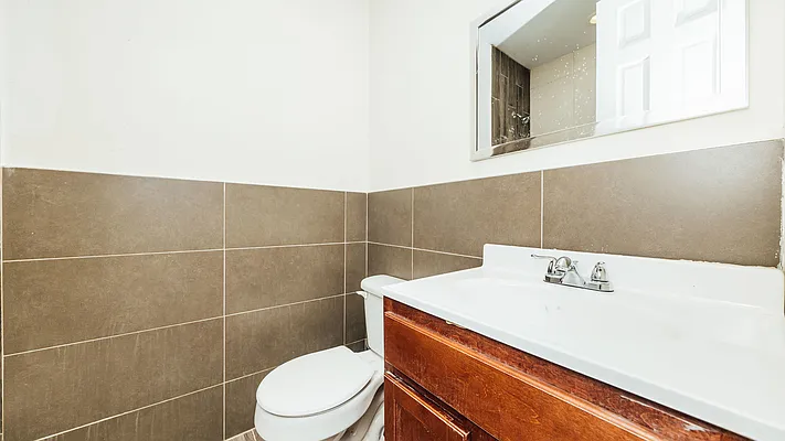 Rented by Brooklyn High Rise LLC | media 17