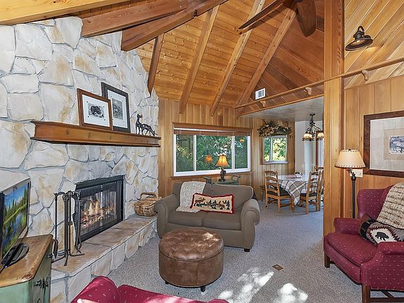 4th image of 338 Klamath Dr
