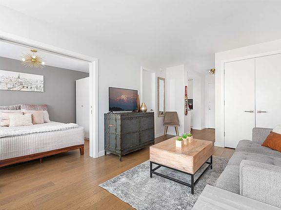 5th image of 111 3rd Ave APT 14B