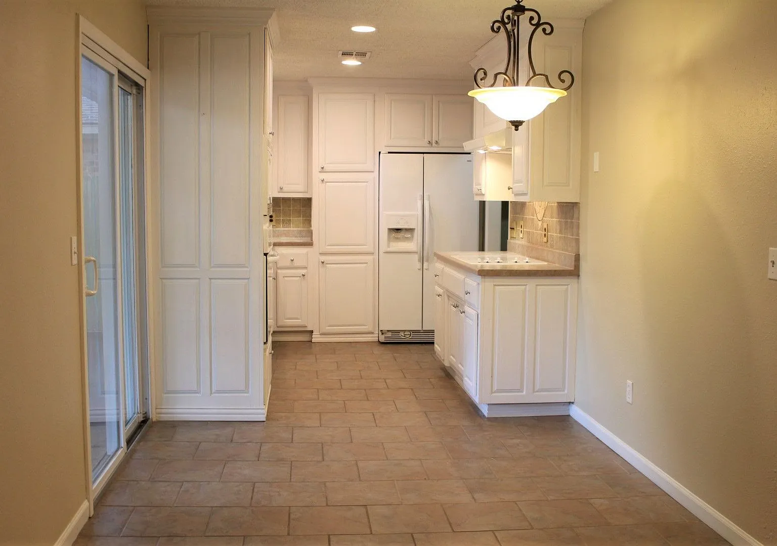 Cute 3 Bed 2 Bath in Edmond — Photo 3