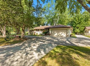 S30W37290 School Section Lake Rd, Dousman, WI 53118