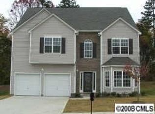 3535 Mallard Way Dr, Charlotte, NC 28216