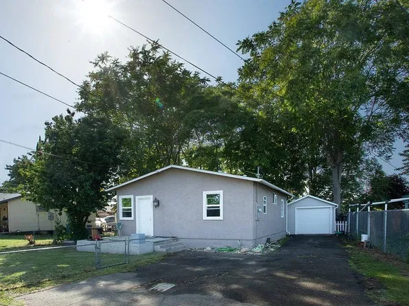 237 Moore Ave, Yuba City, CA 95991