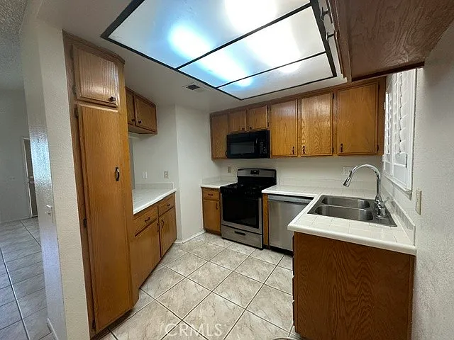 27878 Red Dawn Dr — Photo 6
