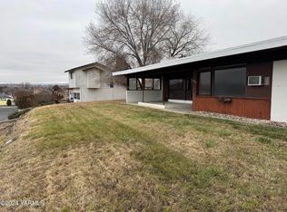 7007 Lindgren Dr, Yakima, WA 98908