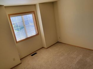 975 N River Rock Dr, Belgrade, MT 59714