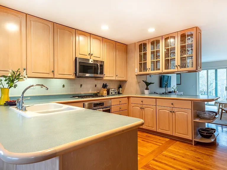 403 Lower Hollow Rd — Photo 31