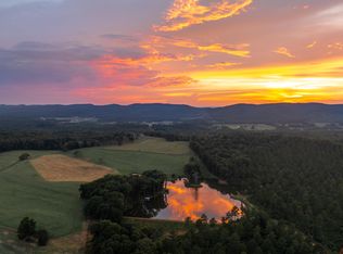 1129 Farmersville Rd, Summerville, GA 30747