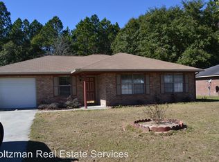 2326 Rowe St, Hinesville, GA 31313