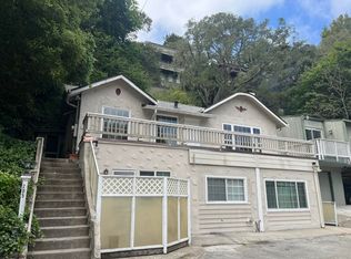205 Forest Dr, Aptos, CA 95003