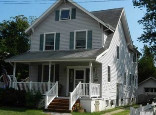 694 Thomas Ave, Baldwin, NY 11510