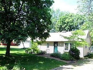 3rd image of 264 N Margaret Dr