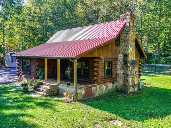 728 Ewing Crk, Dayhoit, KY 40824