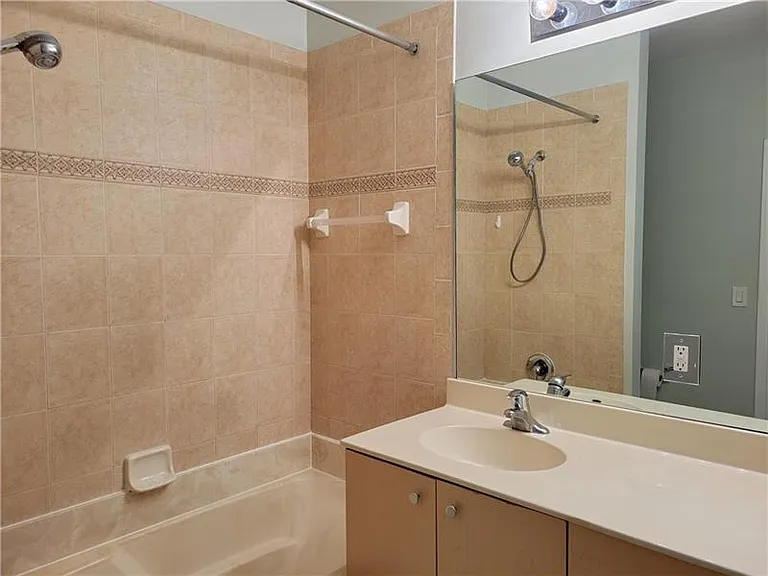 3569 Forest Hill Blvd #117 — Photo 22