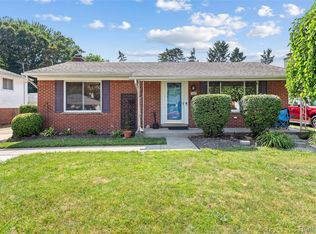 1868 Treadwell St, Westland, MI 48186