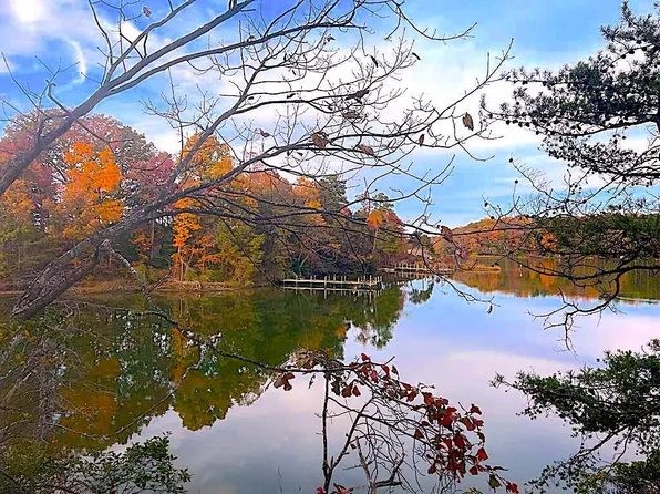 9 Hull Harbor Rd, Heathsville, VA 22473