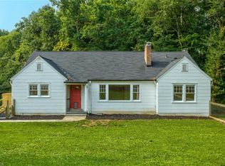 3648 Yadkinville Rd, Winston Salem, NC 27106