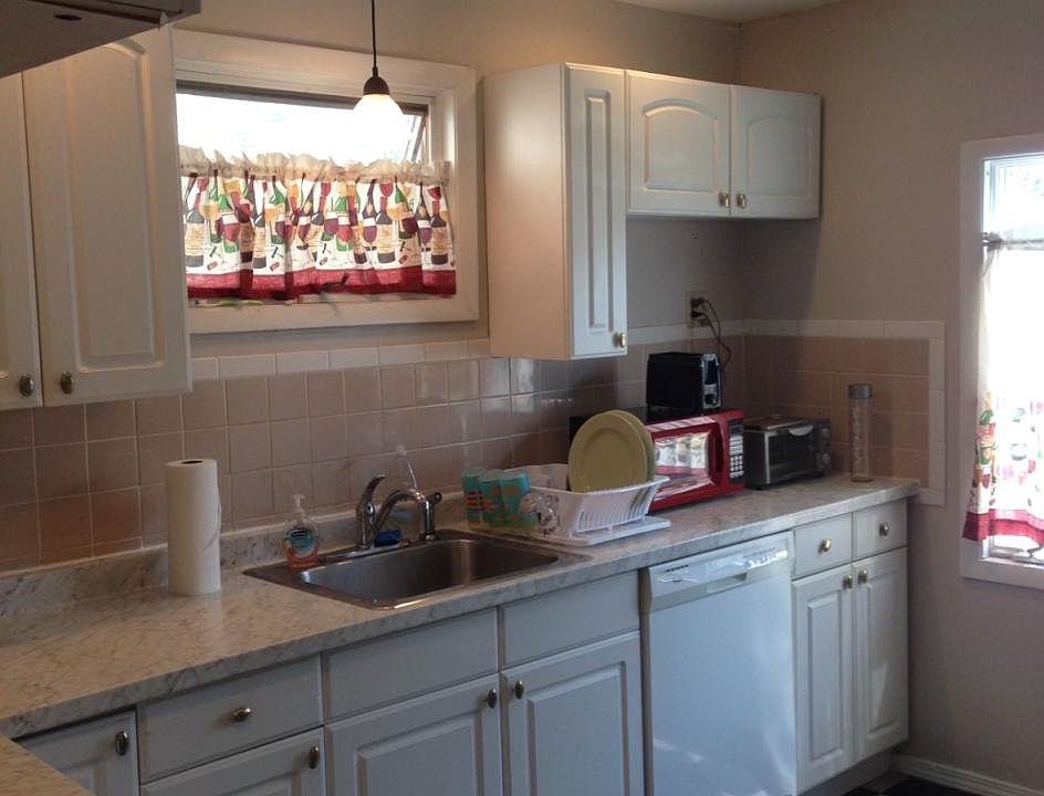 1st image of 25 Hughes Ave