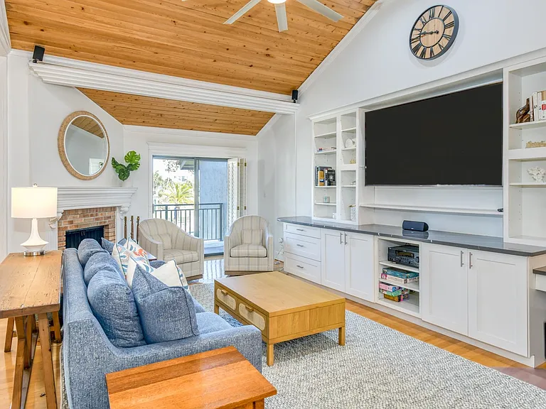 3222 Harbor Dr — Photo 17