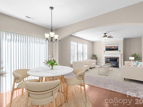 5th image of 2003 Fallondale Rd