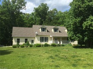 5035 Bachtell Rd, Medina, OH 44256