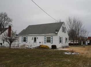 409 E Julian St, Martinsburg, PA