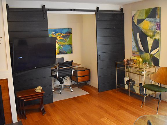 'Hidden' office/bonus space