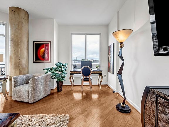 3rd image of 711 Cosmopolitan Dr #707